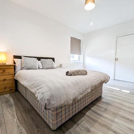 Cozy Central Apartments - With Private Kitchens & Bathrooms بورتسماوث المظهر الخارجي الصورة